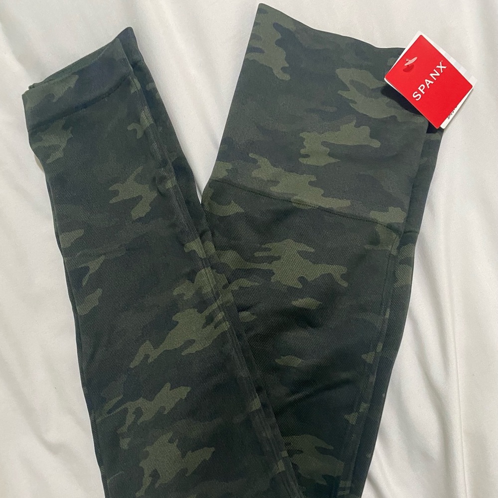 SPANX legging NWT